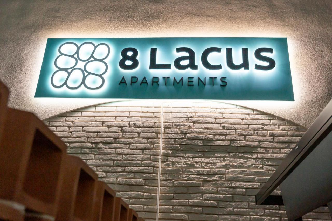 8 Lacus Victoria L'Hospitalet de Llobregat Luaran gambar
